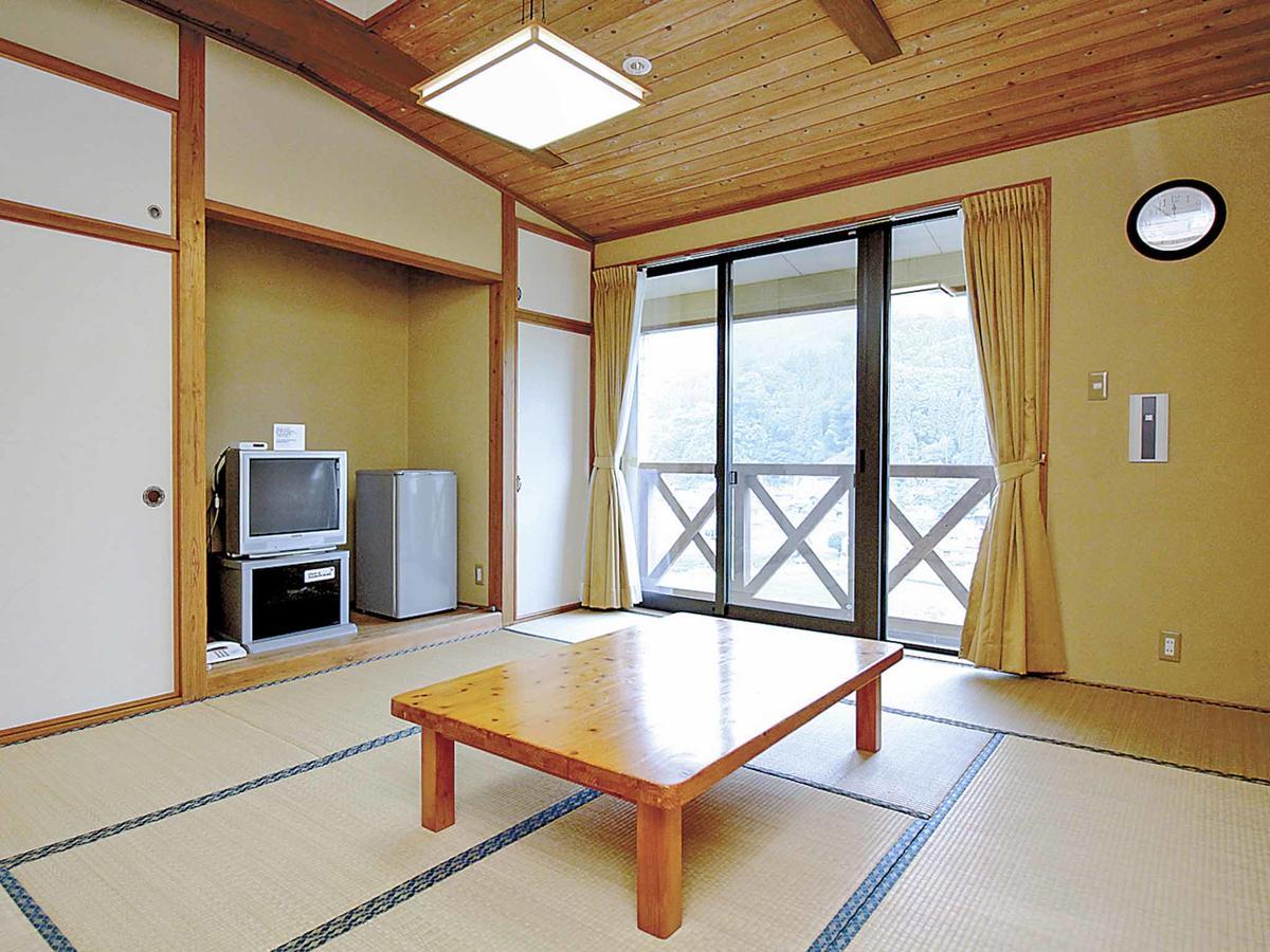 Morizane Onsen Yasuragino Sato 中津 外观 照片