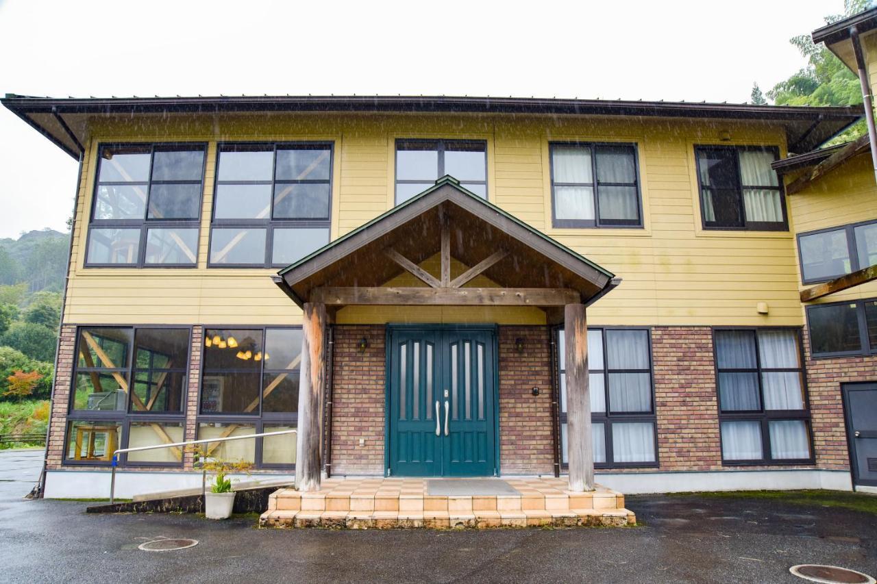 Morizane Onsen Yasuragino Sato 中津 外观 照片