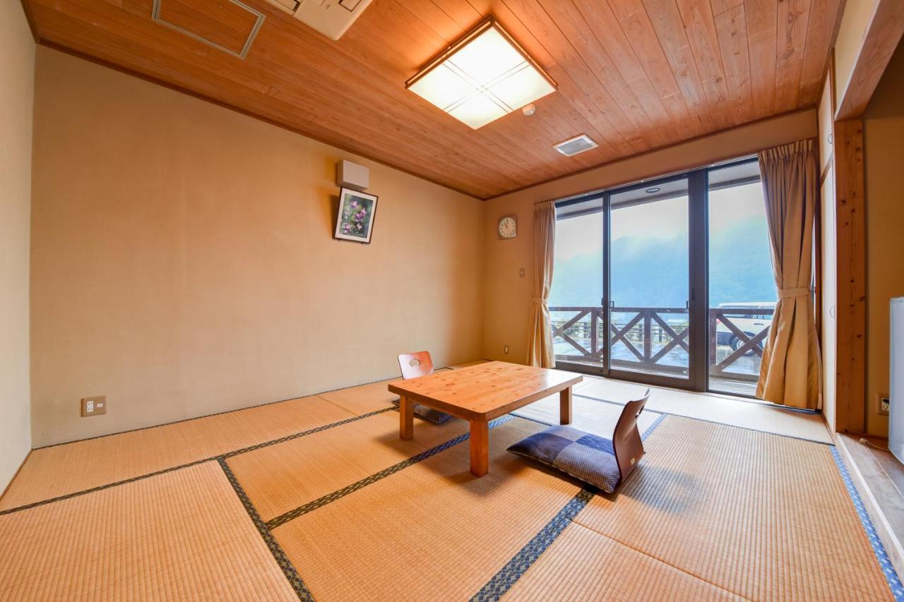 Morizane Onsen Yasuragino Sato 中津 外观 照片